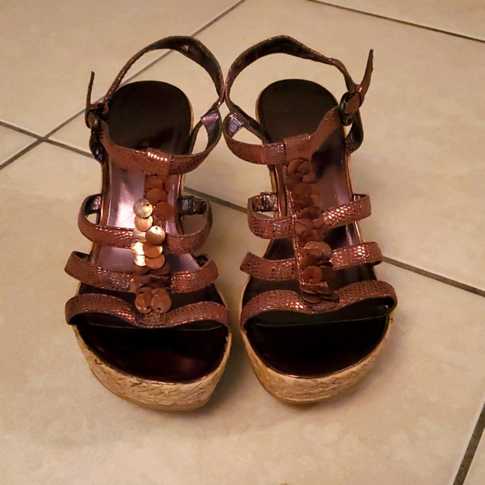 Pesaro metallic copper wedge/cork 4" heels. Size 8
